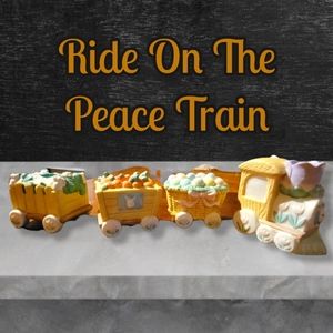 Vtg Candlestick Holders Easter Bunny Rabbit Carrot Ceramic Mini Train 4 Pcs Set